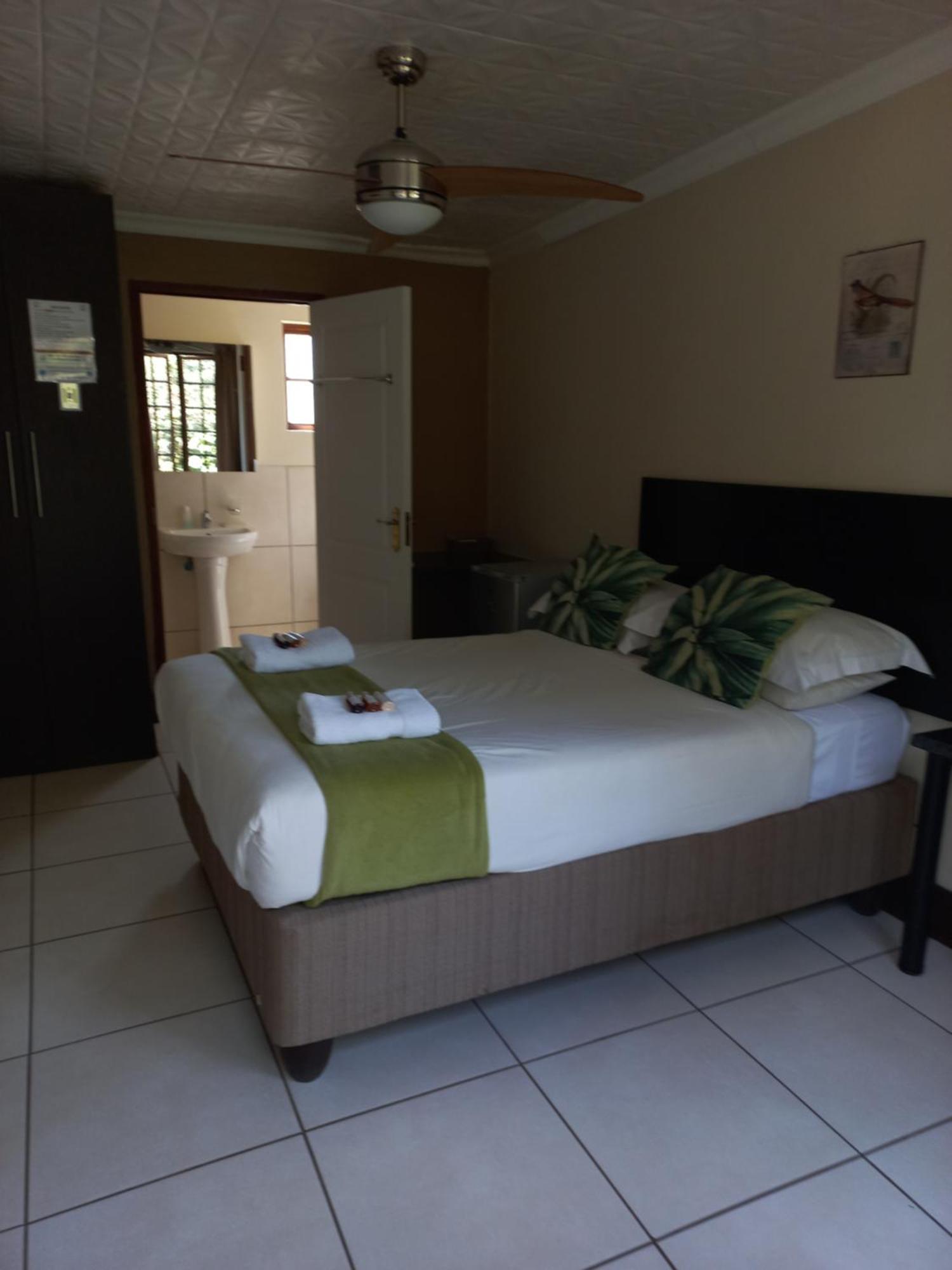 Or Tambo Guest House Kempton Park Dış mekan fotoğraf