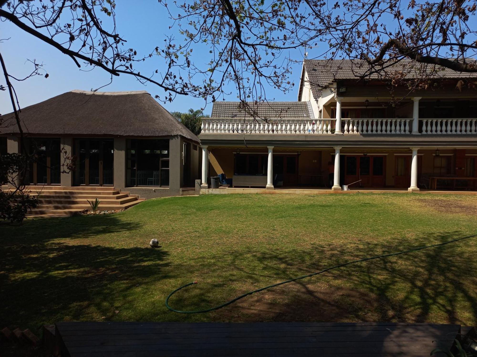 Or Tambo Guest House Kempton Park Dış mekan fotoğraf