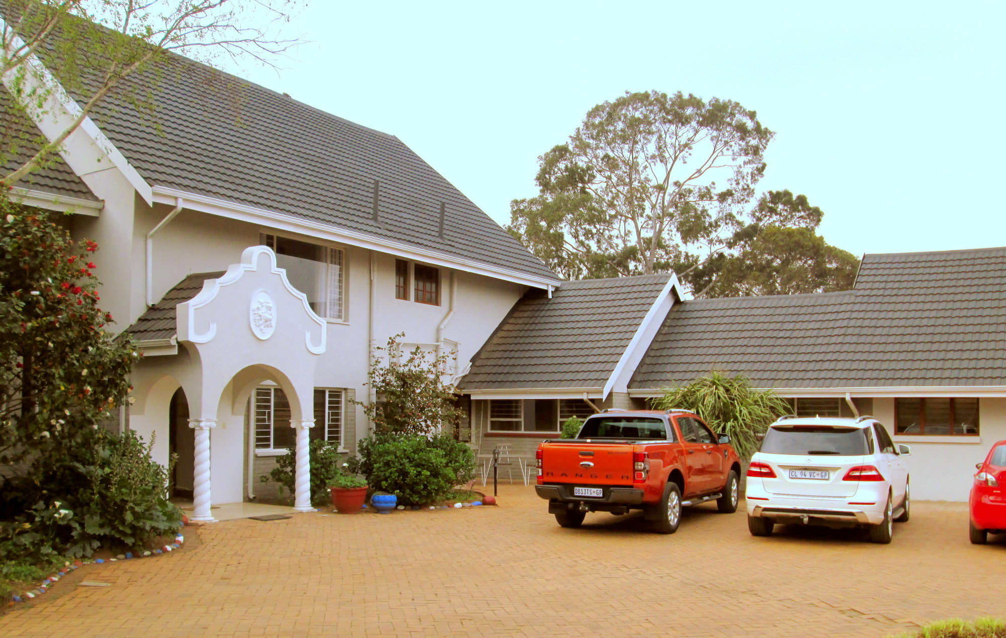 Or Tambo Guest House Kempton Park Dış mekan fotoğraf